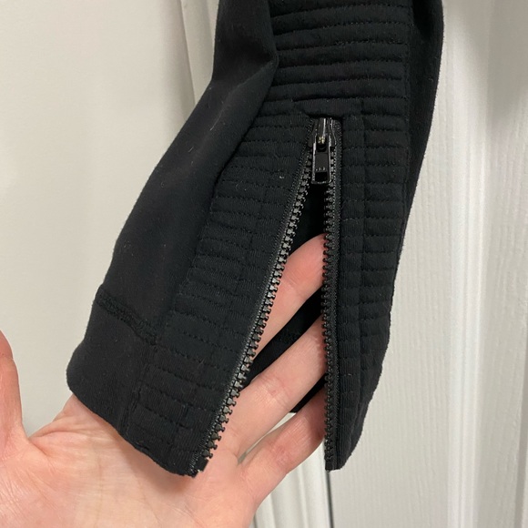 Lululemon Principal Jacket - Picture 3 of 7